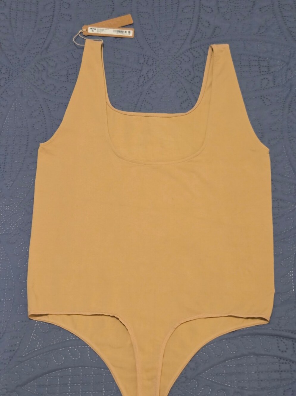 SKIMS NWT Soft Smoothing Seamless Thong Bodysuit Clay XL